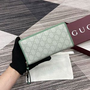 GUCCI グッチ GGエンブレム ジップアラウンドウォレット ライトグリーン 819122