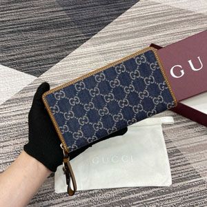 GUCCI グッチ GGエンブレム ジップアラウンドウォレット ブルー＆アイボリー 819122