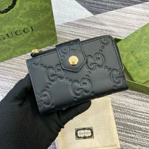 GUCCI グッチ GGミディアムウォレット ブラック 790131