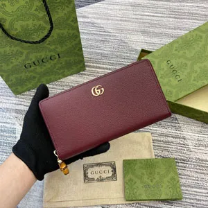 GUCCI 新作 グッチ バンブー付き ジップアラウンドウォレット ロッソ アンコーラ 739499