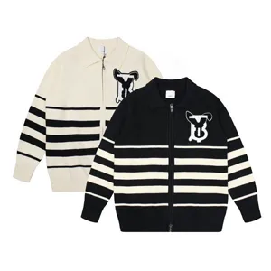 Burberry Zip Up Sweat Jacket バーバリー ジップ アップ セーター ジャケット ブラックとホワイト（Burberry 57）