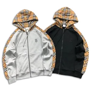Burberry TB Logo Panel Check Zip-Up Hoodie バーバリー TBロゴ パネルチェック ジップアップ パーカー ブラックとグレー（Burberry 008）