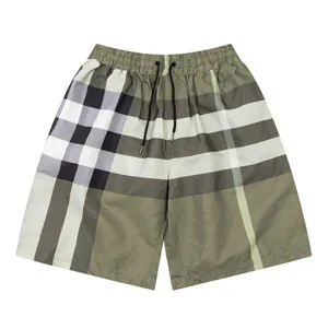 Burberry Nova Check Khaki Beach Shorts バーバリー ノヴァチェック カーキ ビーチショーツ（Burberry 31）