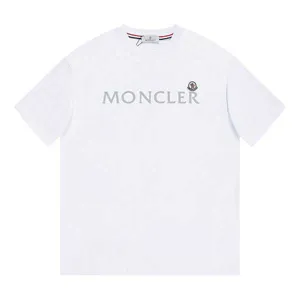 Moncler Embossed Lettering Logo Tee モンクレール エンボス レタリング ロゴ Ｔシャツ ホワイト（Moncler 81）