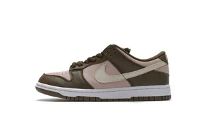 Stussy × Nike SB Dunk Low Cherry 304292-671 ステューシー x ナイキ SB ダンク ロー チェリー スニーカー（304292-671）