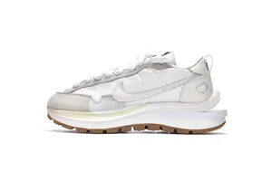 Sacai x Nike VaporWaffle White DD1875-100 サカイ x ナイキ ヴェイパーワッフル ホワイト スニーカー（DD1875-100）