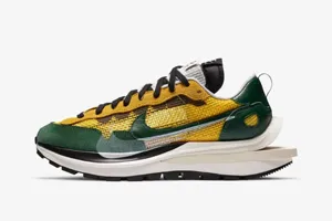Sacai x Nike VaporWaffle Tour Yellow ＆ Gorge Green-Sail CV1363-001 サカイ x ナイキ ヴェイパーワッフル ツアーイエロー ゴージグリーンセイル スニーカー（CV1363-001）