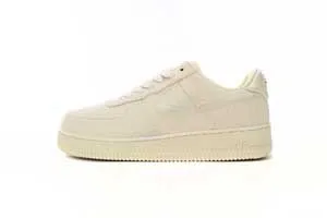 Stussy x Nike Air Force 1 Low Fossil Stone CZ9084-200 ステューシー × ナイキ エアフォース1 ロー フォッシルストーン スニーカー（CZ9084-200）