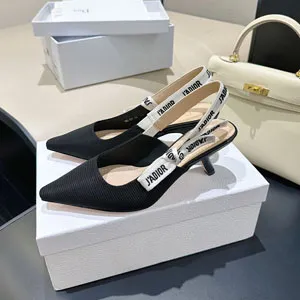 ディオール DIOR J’Adior スリングバックパンプス ブラック（KDC200TFL_S900）