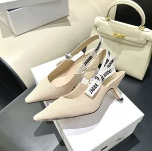ディオール DIOR J’Adior スリングバックパンプス ヌードカラー（KDC200TFL_S21U）
