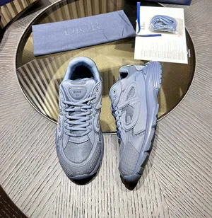 ディオール Dior ストーンアイランド コラボ B30 ブルースニーカー 限定（3SN279ZAN_H557）