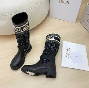 ディオール DIOR D-Major ブーツ ブラックカーフスキン & カナージュ ツイード（KDI981CWY_S17X）