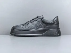 Gucci Men’s GG Sneakers Black グッチ メンズ GG スニーカー ブラック 669582 AAEFU 1000