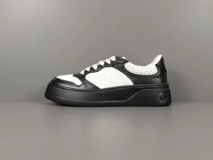 Gucci GG Embossed Men’s Sneakers Black White グッチ GGエンボス メンズ スニーカー ブラック ホワイト 669582 AAA4T 1068