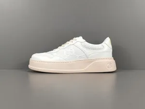 Gucci GG Embossed Women’s Sneakers White グッチ GGエンボス ウィメンズ スニーカー ホワイト 684911 1XL10 9014