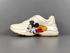 Gucci Rhyton Disney (Women’s) Sneaker Ivory グッチ ライトン ディズニー（レディース）スニーカー アイボリー 602049 DRW00 9522
