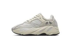 Adidas Yeezy Boost 700 V2 Vanta Sneakers アディダス イージーブースト700 V2 ベンタ スニーカー FU6684