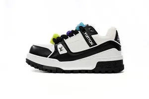 Louis Vuitton Trainer Max Black And White ルイヴィトン トレーナー マックス ブラック アンド ホワイト（Louis Vuitton 40）