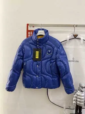 Moncler x Palm Angels ハウナニ ブルー x イエロー コントラストカラー クロップドダウンジャケット とても暖かい(J209L1A00015M4441913)