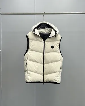モンクレール ゲルサック オフホワイト カップルズツイル キルティング フード付きダウンベスト (K20911A00042597YD)