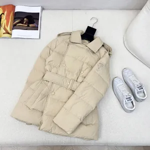 バーバリー ウィメンズ ベージュ クラシック ダブルブレスト ラペル ミディ ダウンジャケット（Burberry57）
