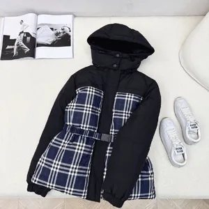 バーバリー レディース ブルー ヴィンテージチェック ダブルサイド ダウンジャケット（Burberry48）