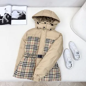 バーバリー レディース ベージュ ヴィンテージチェック ダブルサイドダウンジャケット（Burberry47）