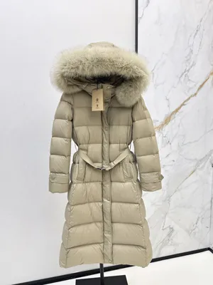 バーバリー 2025年秋冬新作 レディース ベージュ ファーカラー フード付き ロングダウンジャケット（Burberry5）