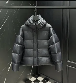 Burberry‘Halsby’Down Jacket Black バーバリー ハルスビー カップルズ ブラックフード付き チェック ダウンジャケット（8091092）
