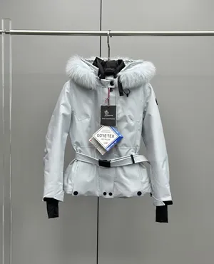 モンクレール ラプランス GORE-TEX スキーシリーズ レディース ミスティブルー フード付きスキージャケット 暖かくてスリムフィット (K20981A00024597MO)