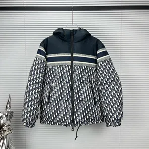 ディオール  オブリーク カップル リバーシブル クロップド ダウンジャケット ネイビーブルー（147C21A2968）