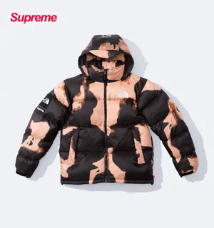 シュプリーム x ザノースフェイス ブリーチドデニムプリント ヌプシジャケット ブラック（Supreme0005）