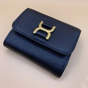 クロエ マーシー ブラック グレインカーフスキン 三つ折り財布（CHC23AP099I31）