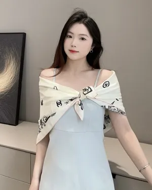 シャネル「ハート アクセサリー」ベージュピンク シルクスカーフ 90x90cm（Chanel0018）