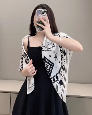 シャネル「CCチェーン」ホワイトシルクスカーフ 90x90cm（Chanel0032）