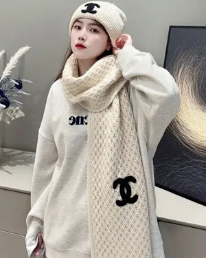 シャネル「CCロゴ」クリーム ニットカシミヤマフラーセット 200 x 28cm（Chanel0086）